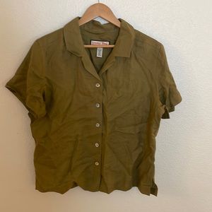 Women’s Army Green Jamaica Bay button up short sleeve shirt